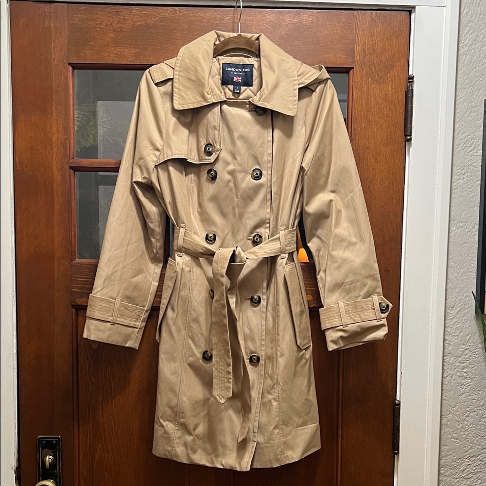 London Fog Women's Tan Double-Breasted Trench Coat